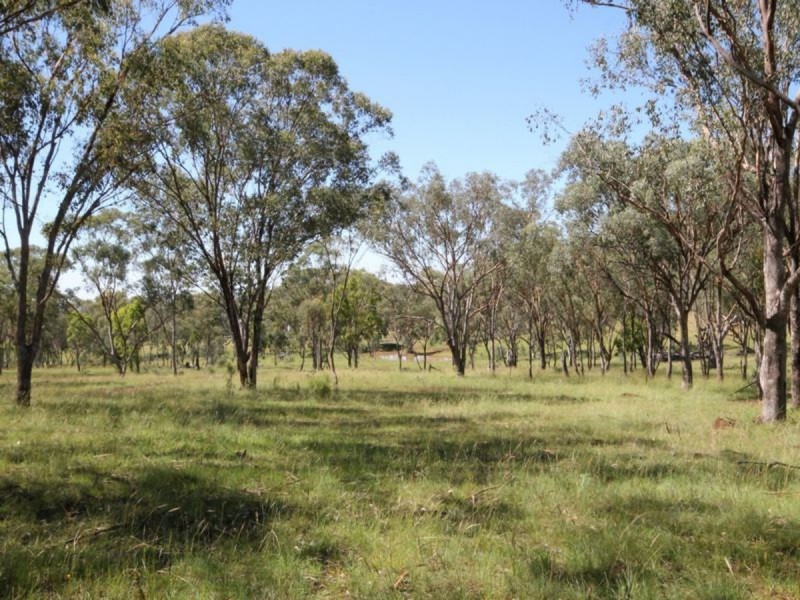 962 Oakwood Road, Inverell NSW 2360