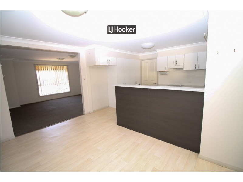 11 Kingfisher Drive, Inverell NSW 2360