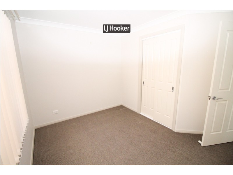 11 Kingfisher Drive, Inverell NSW 2360