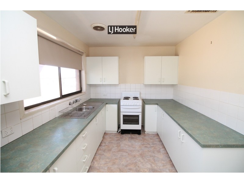 18 Bukkulla Street, Ashford NSW 2361