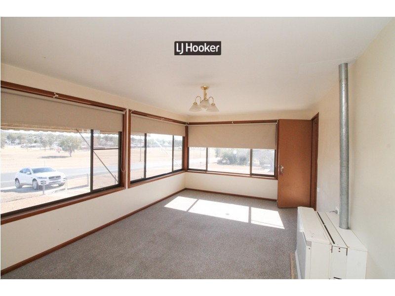 18 Bukkulla Street, Ashford NSW 2361