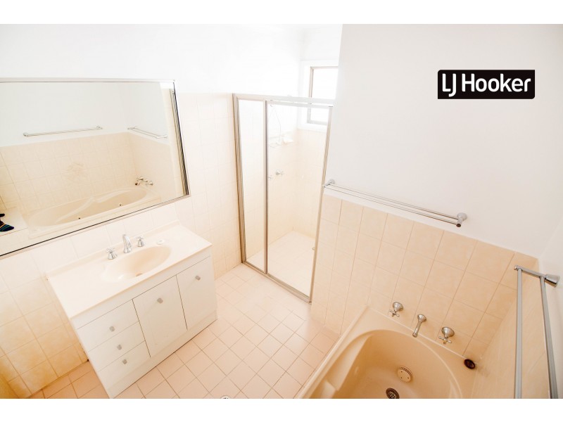 44 Gordon Street, Inverell NSW 2360