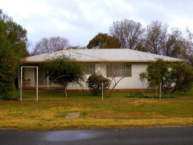 1 Castle Street Mount Russell, Inverell NSW 2360