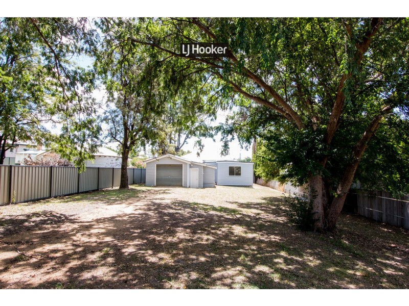 127 Brae Street, Inverell NSW 2360
