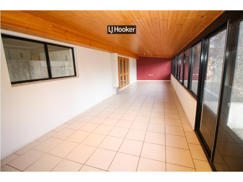 20 Howard Street, Inverell NSW 2360