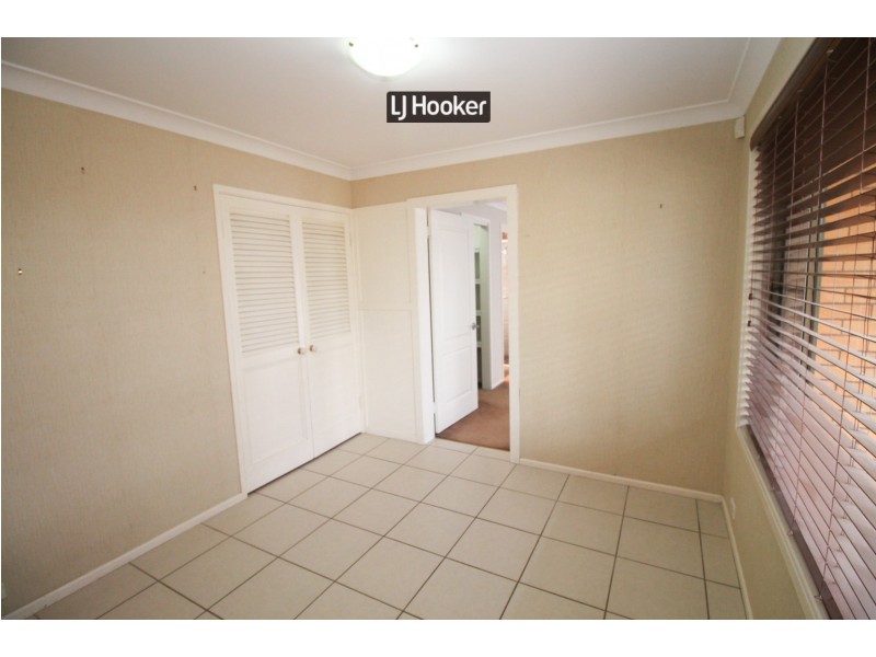 20 Howard Street, Inverell NSW 2360