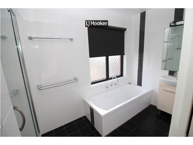 20 Howard Street, Inverell NSW 2360