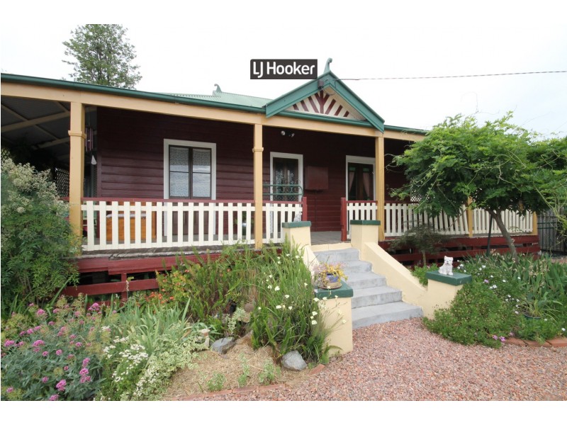 20 Bannockburn Road, Inverell NSW 2360