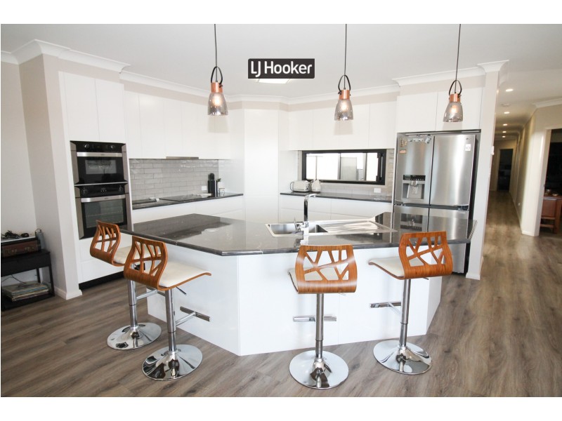 53 Gordon Street, Inverell NSW 2360