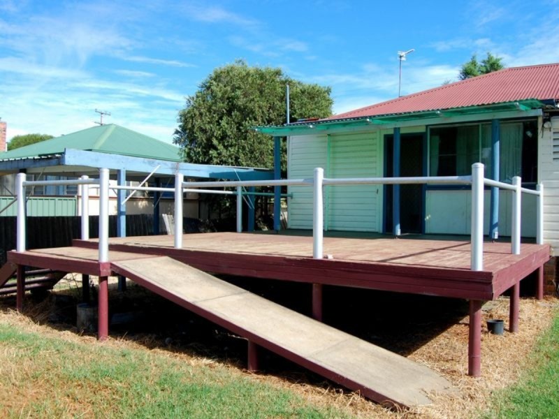 51 George Street, Inverell NSW 2360