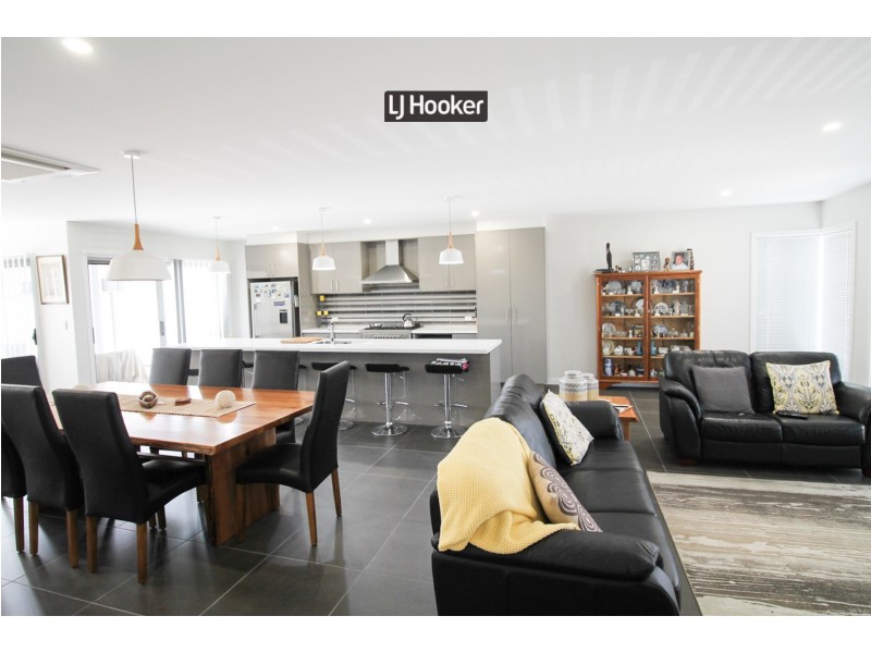 55 Gordon Street, Inverell NSW 2360