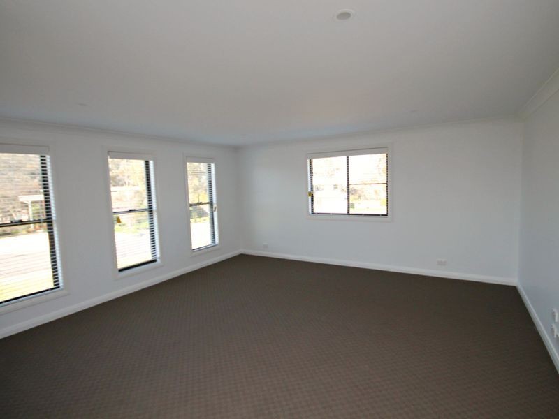 8 Stainfield Drive, Inverell NSW 2360