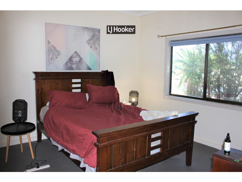 69 Rose Street, Inverell NSW 2360