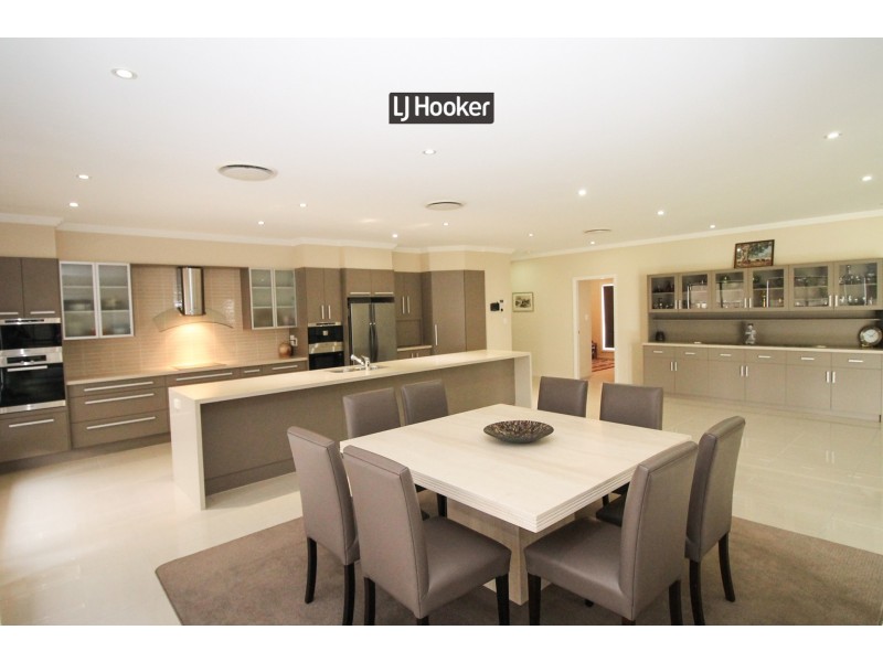 16 Coolibah Drive, Inverell NSW 2360