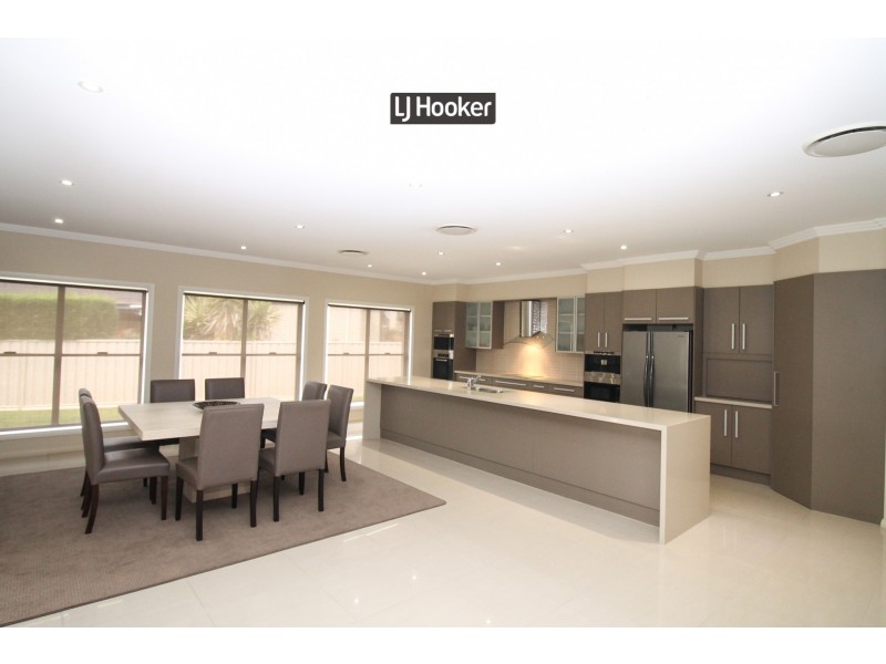 16 Coolibah Drive, Inverell NSW 2360