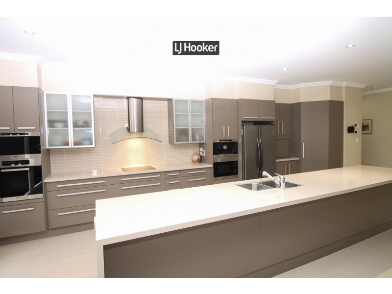 16 Coolibah Drive, Inverell NSW 2360