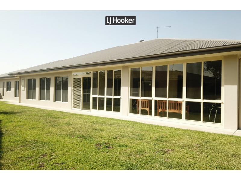 16 Coolibah Drive, Inverell NSW 2360