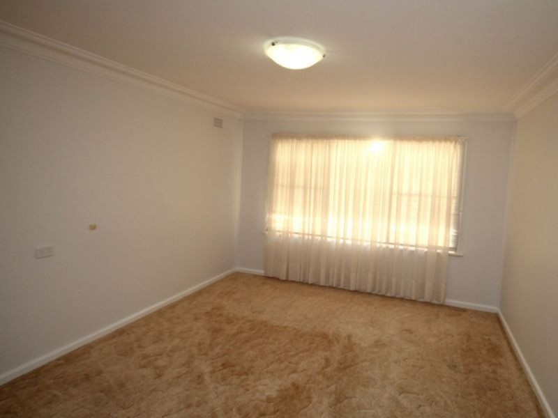 17 Clive Street, Inverell NSW 2360