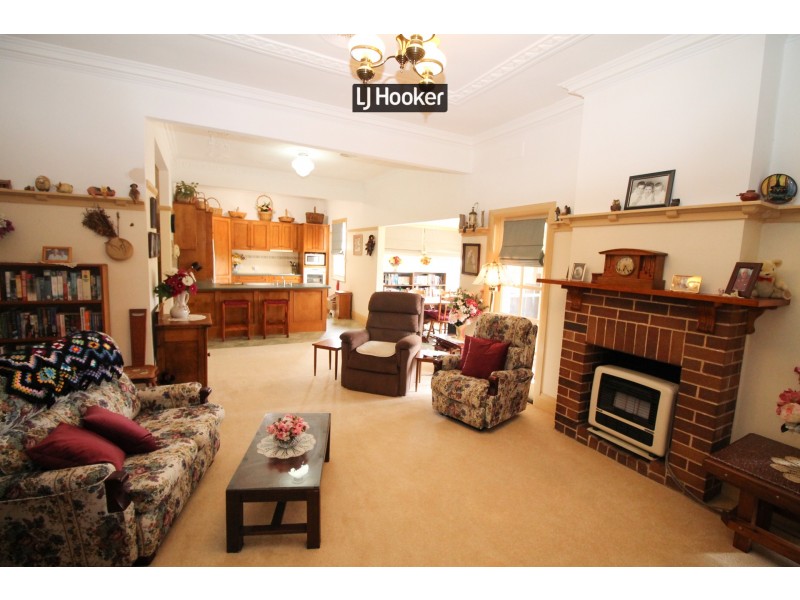 46 Urabatta Street, Inverell NSW 2360