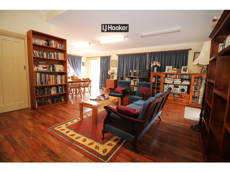 46 Urabatta Street, Inverell NSW 2360