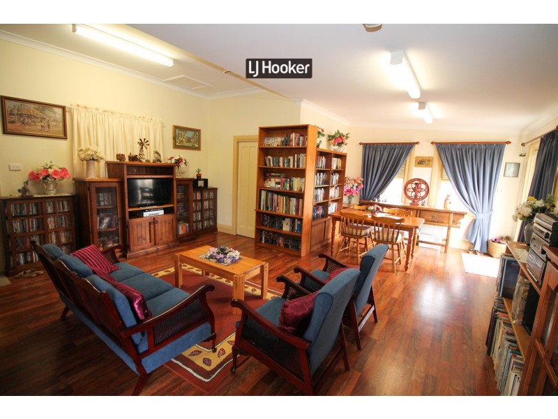 46 Urabatta Street, Inverell NSW 2360