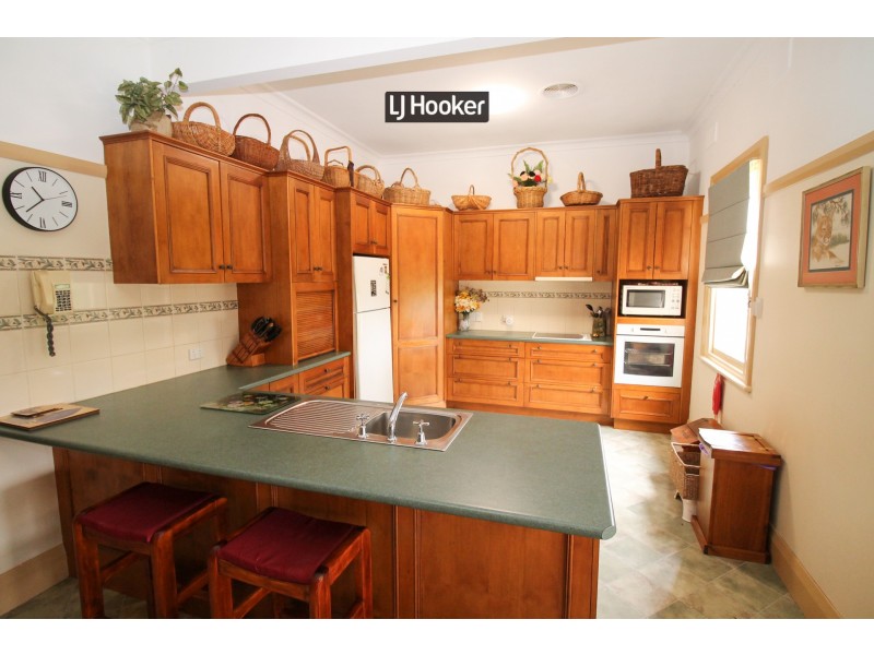 46 Urabatta Street, Inverell NSW 2360