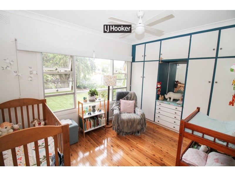 5 Chisholm Street, Inverell NSW 2360