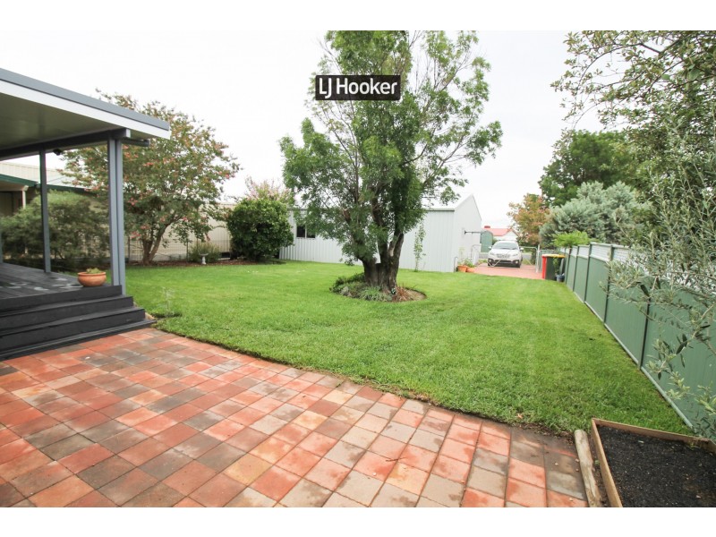 5 Chisholm Street, Inverell NSW 2360
