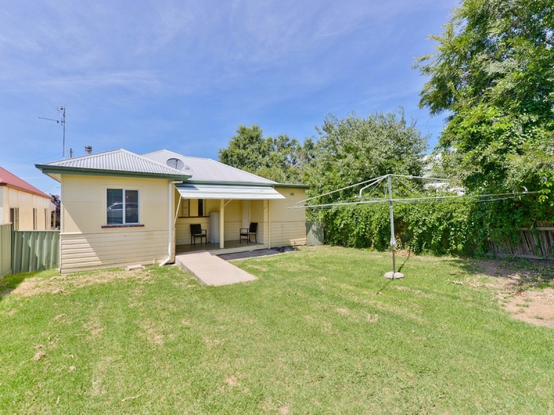 35 Urabatta Street, Inverell NSW 2360