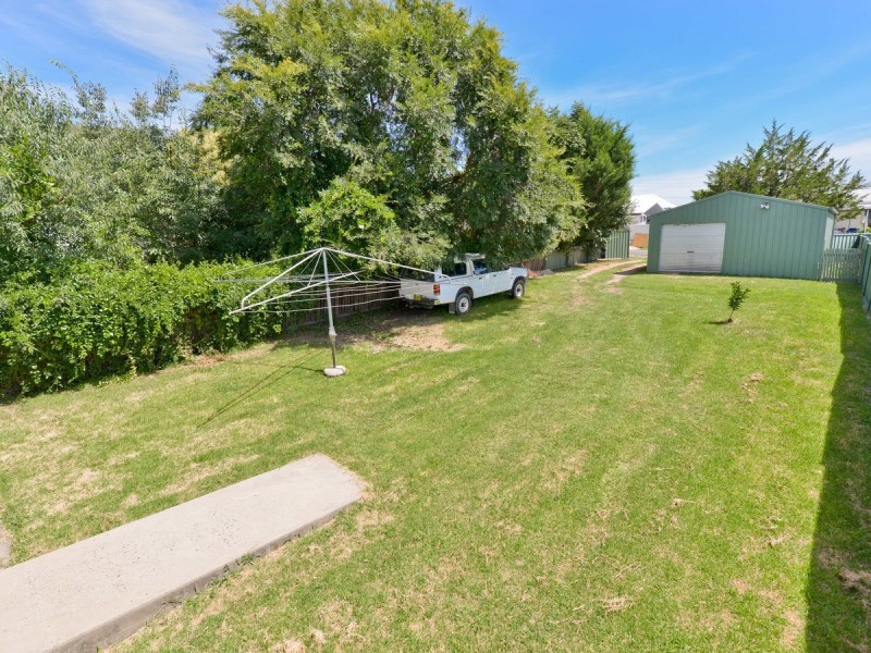 35 Urabatta Street, Inverell NSW 2360