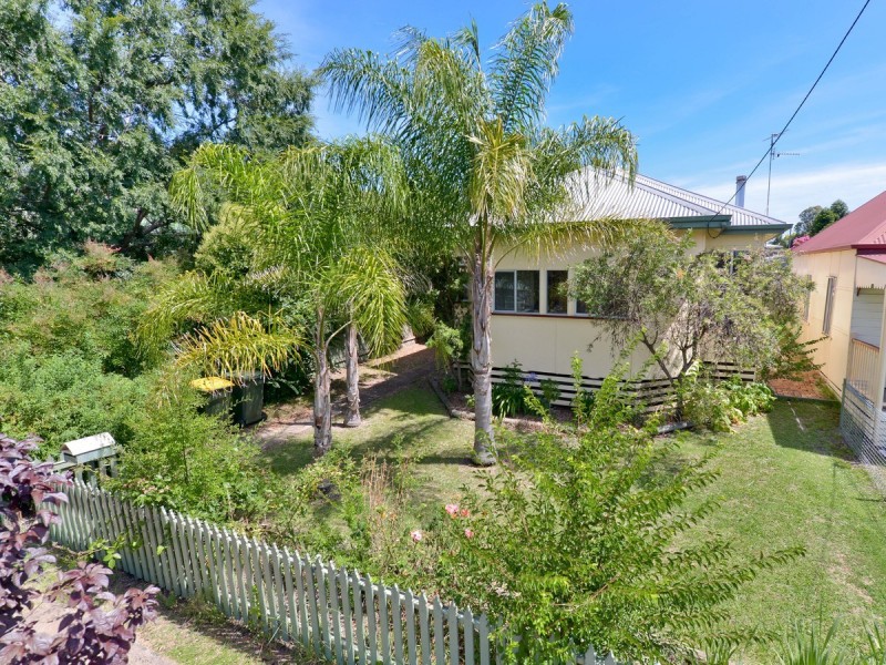 35 Urabatta Street, Inverell NSW 2360