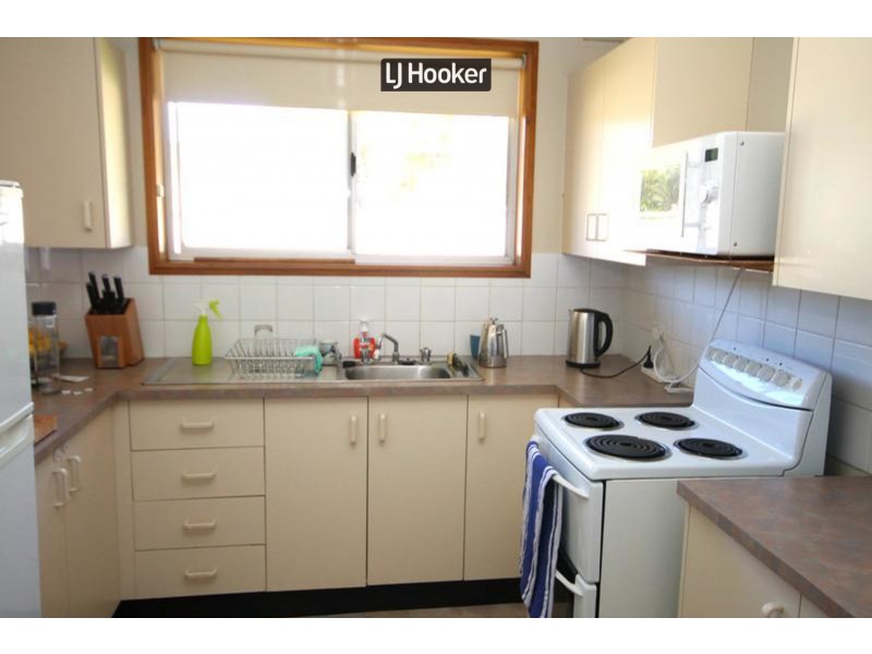 17 Frome Street, Inverell NSW 2360