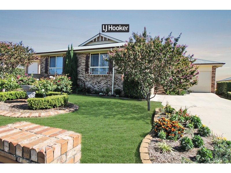 17 Crestview Place, Inverell NSW 2360