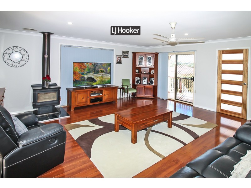 17 Crestview Place, Inverell NSW 2360