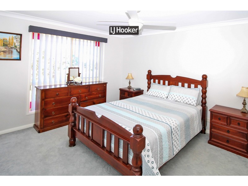 17 Crestview Place, Inverell NSW 2360