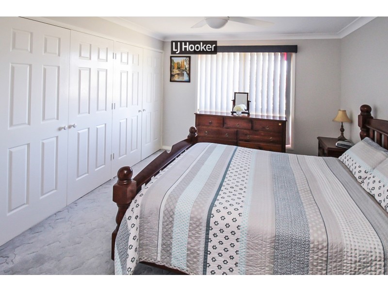 17 Crestview Place, Inverell NSW 2360