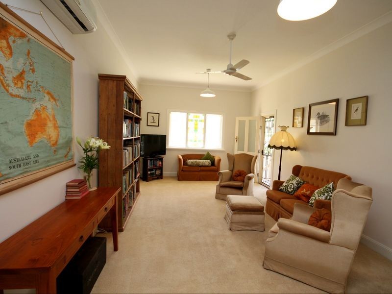 41 George Street, Inverell NSW 2360