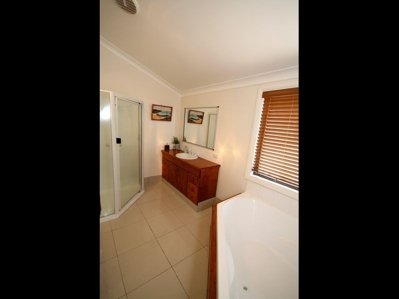 41 George Street, Inverell NSW 2360