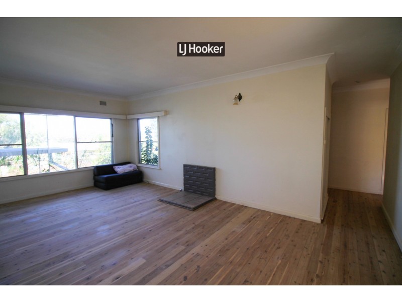 18 Gordon Street, Inverell NSW 2360