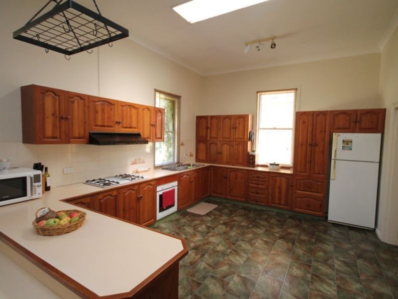 6 Brewery Street, Inverell NSW 2360