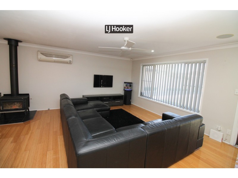 6 Coggan Place, Inverell NSW 2360