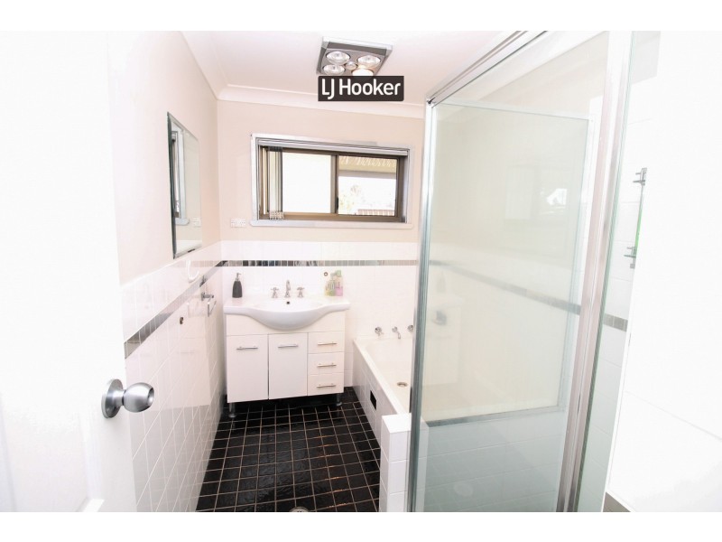 6 Coggan Place, Inverell NSW 2360