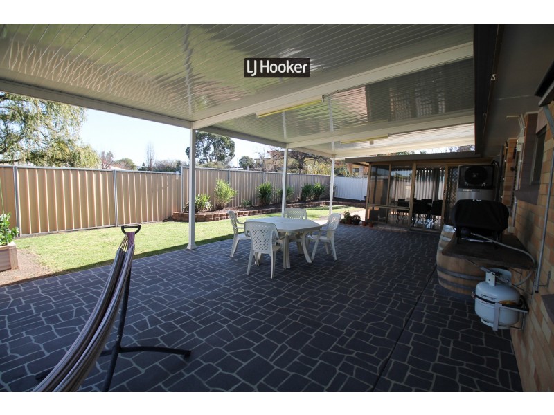 6 Coggan Place, Inverell NSW 2360