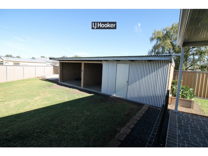 6 Coggan Place, Inverell NSW 2360