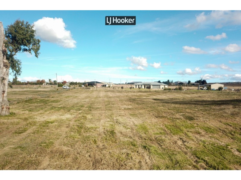 Lot 1/12 Dog Trap Lane, Inverell NSW 2360