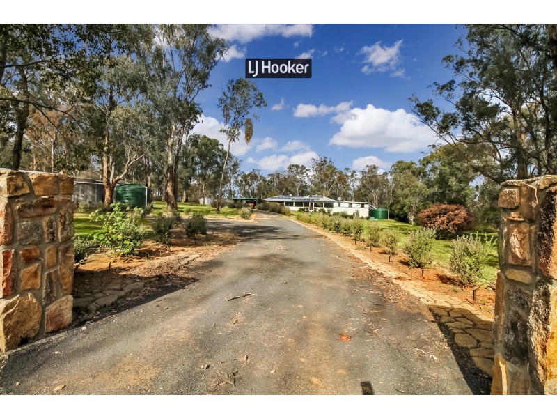 29 Blakes Lane, Inverell NSW 2360