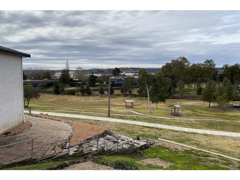 9 Mitchell Crescent, Inverell NSW 2360