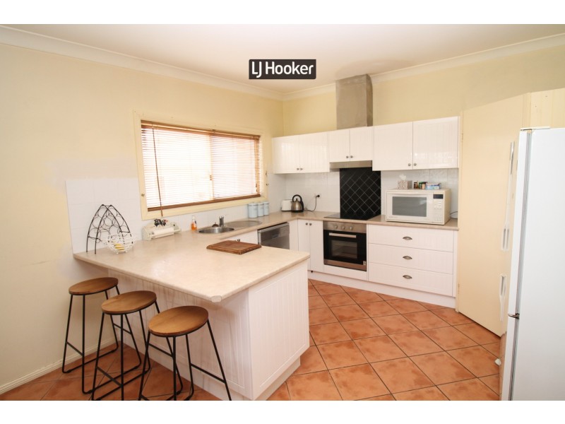 26 Swan Street, Inverell NSW 2360