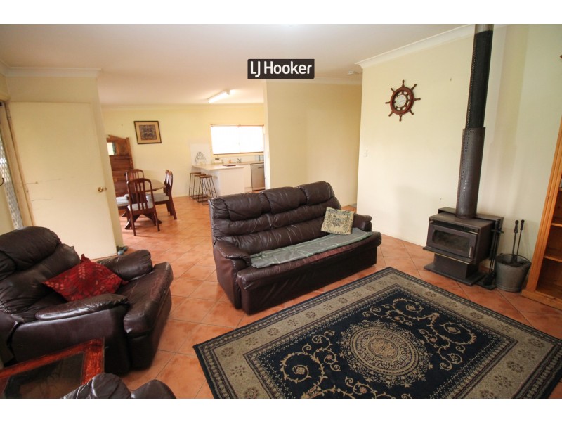 26 Swan Street, Inverell NSW 2360