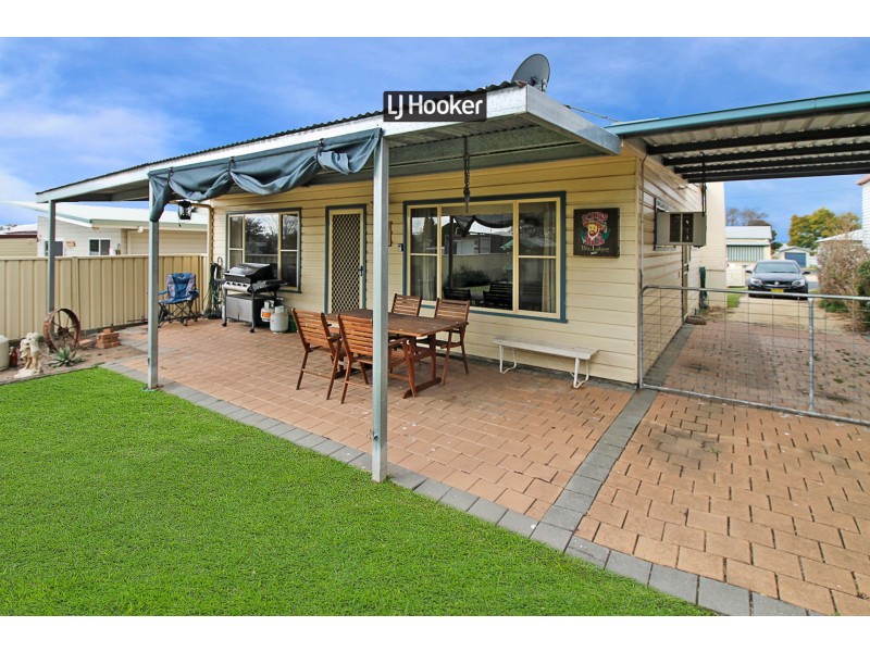 26 Swan Street, Inverell NSW 2360